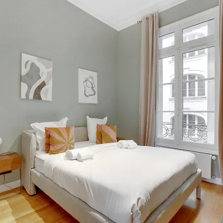 Grand 1br - Luxe Arc De Triomphe * Paris